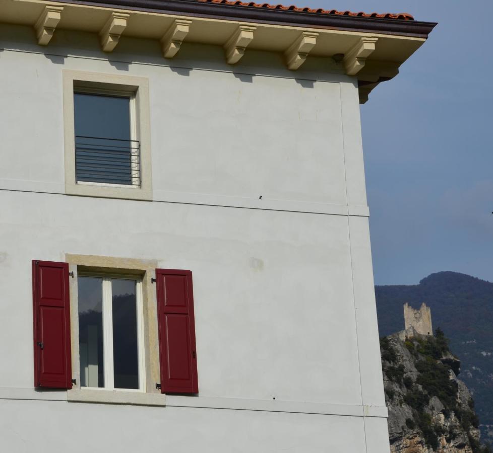 Palazzo Oltre Apartment Arco Ngoại thất bức ảnh